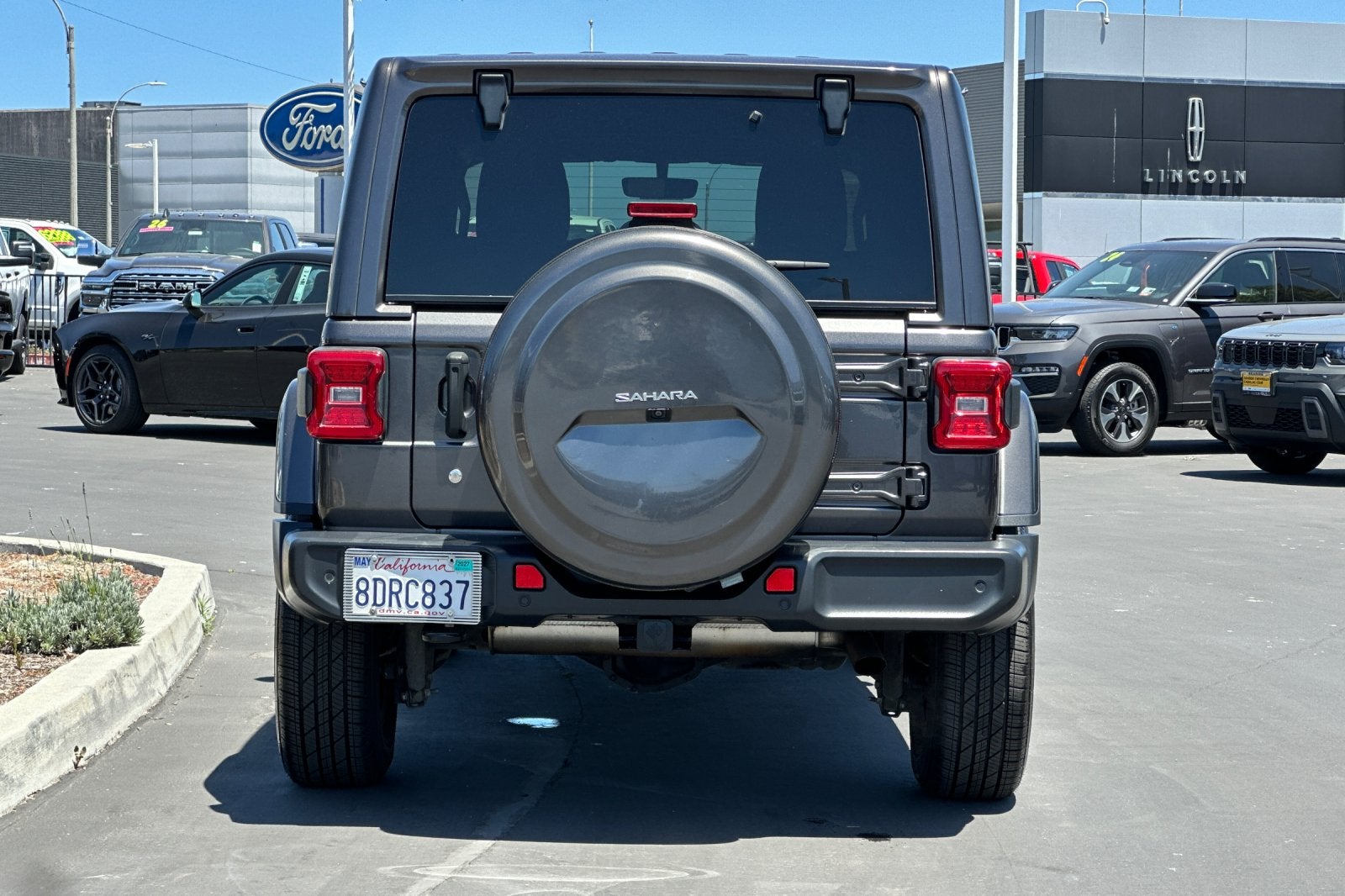 2018 Jeep Wrangler Unlimited Sahara 4x4