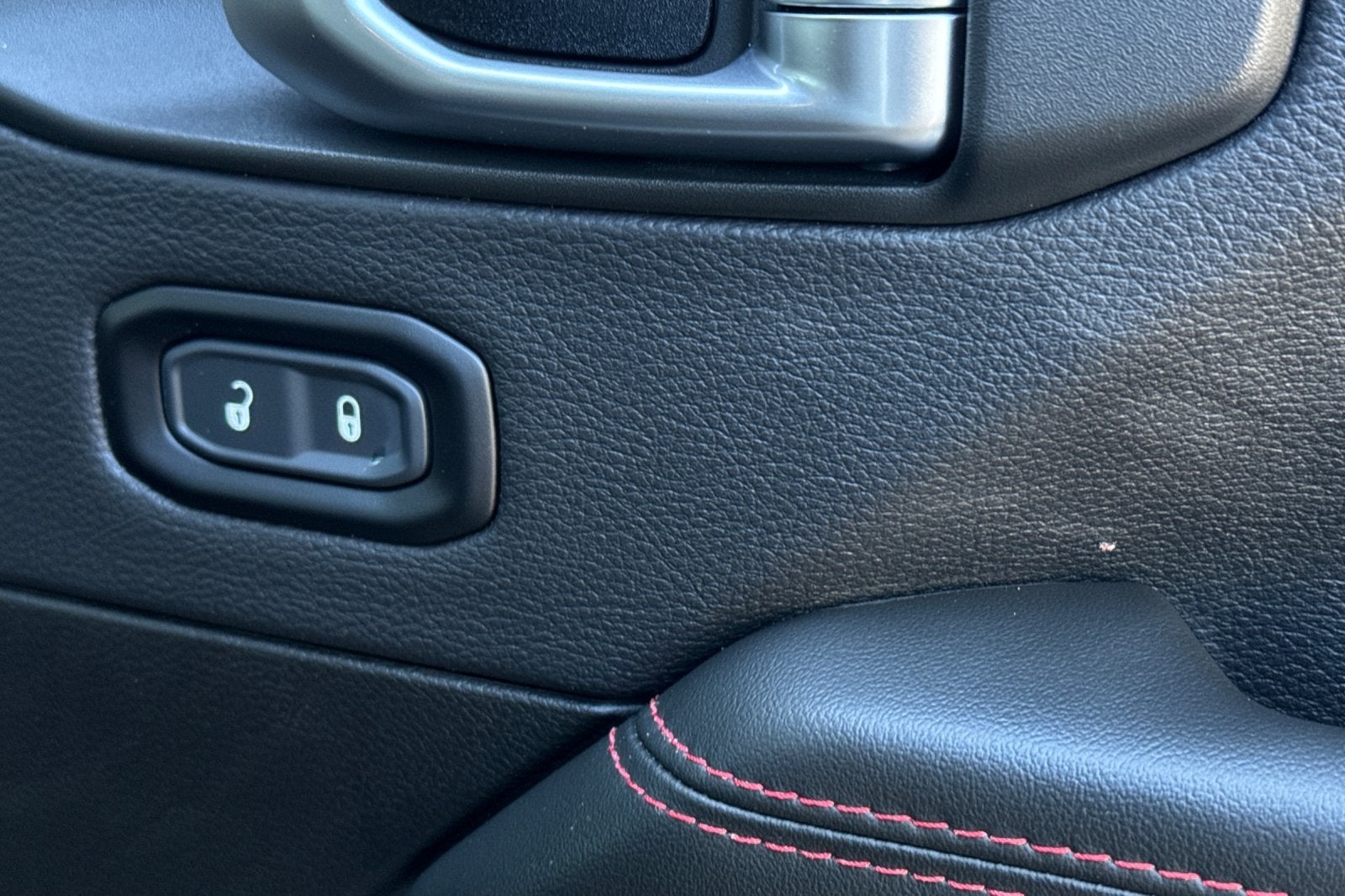 2025 Jeep Wrangler 4-Door Rubicon 4x4