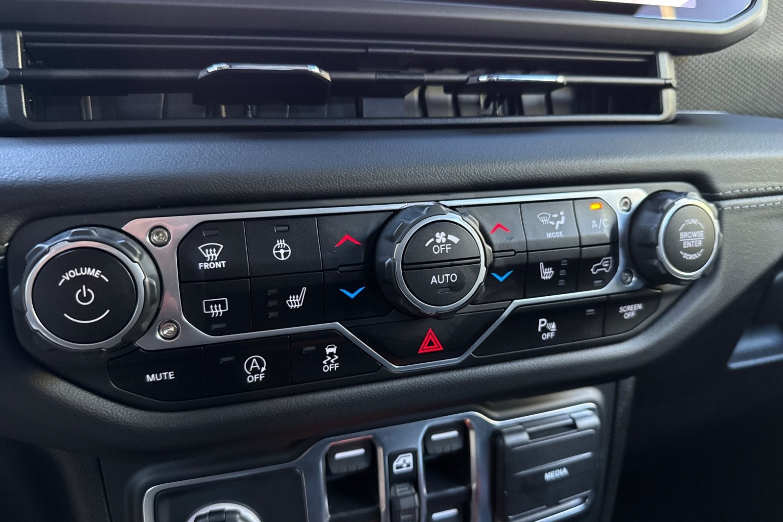 2025 Jeep Wrangler 4-Door Rubicon 4x4