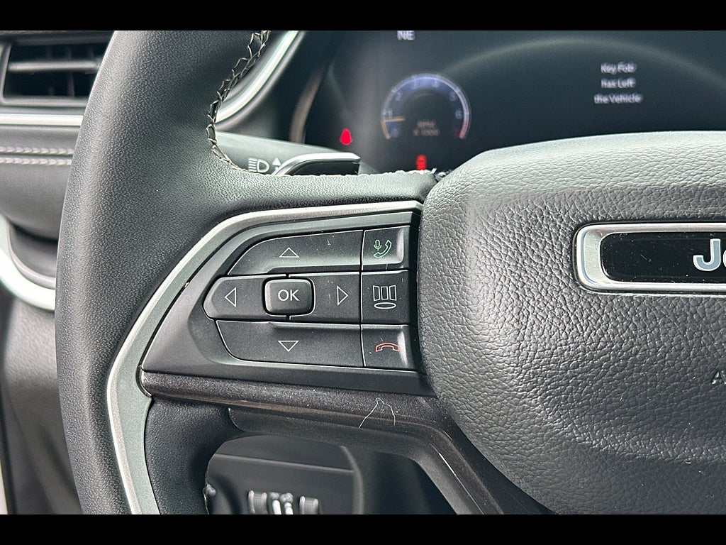 2023 Jeep Grand Cherokee Altitude 4x4