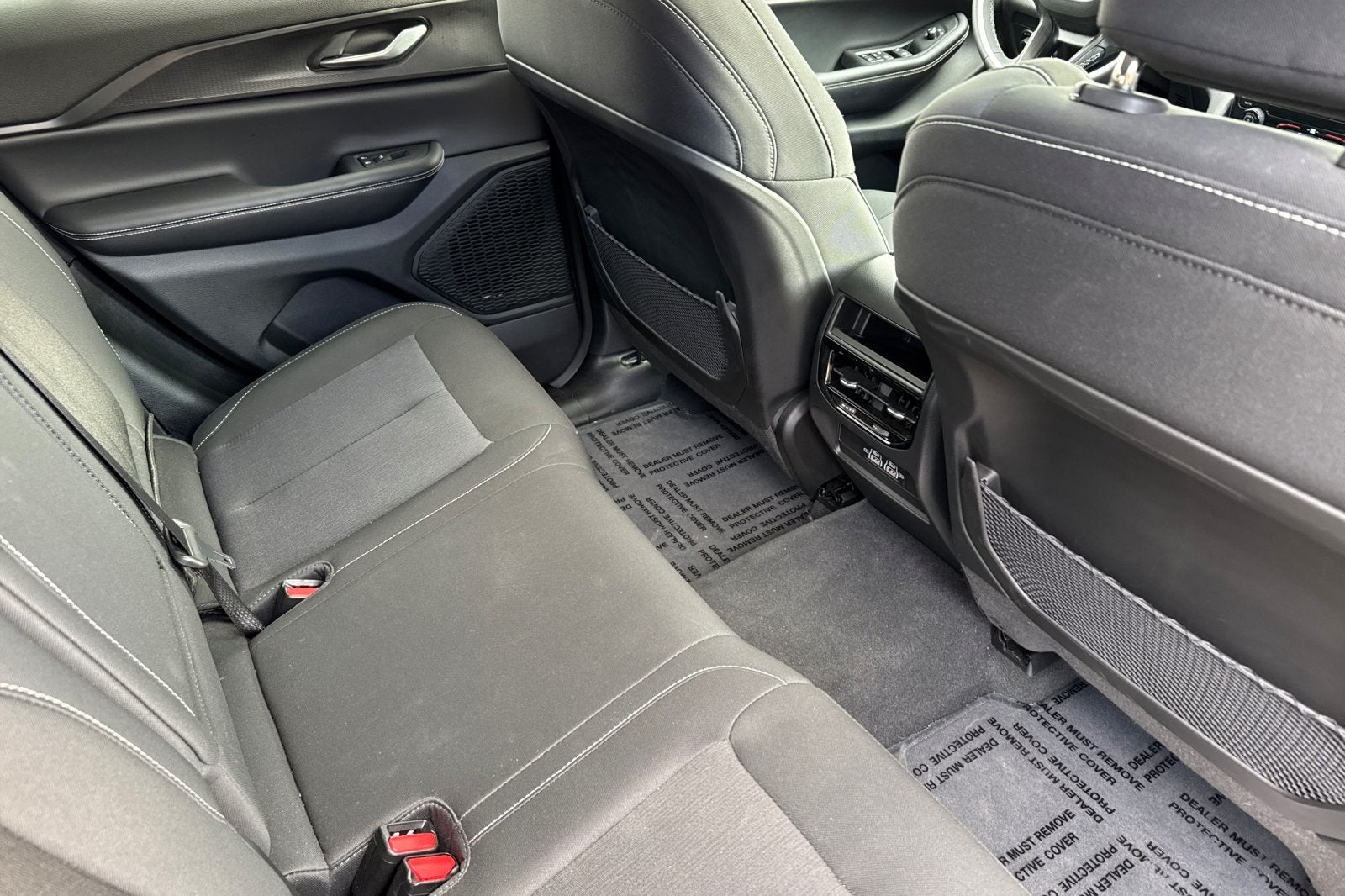 2024 Jeep Grand Cherokee Laredo X 4x4