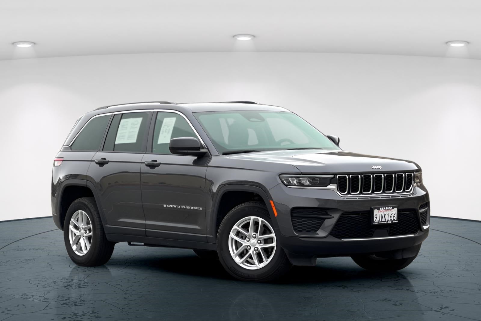 2024 Jeep Grand Cherokee Laredo X 4x4