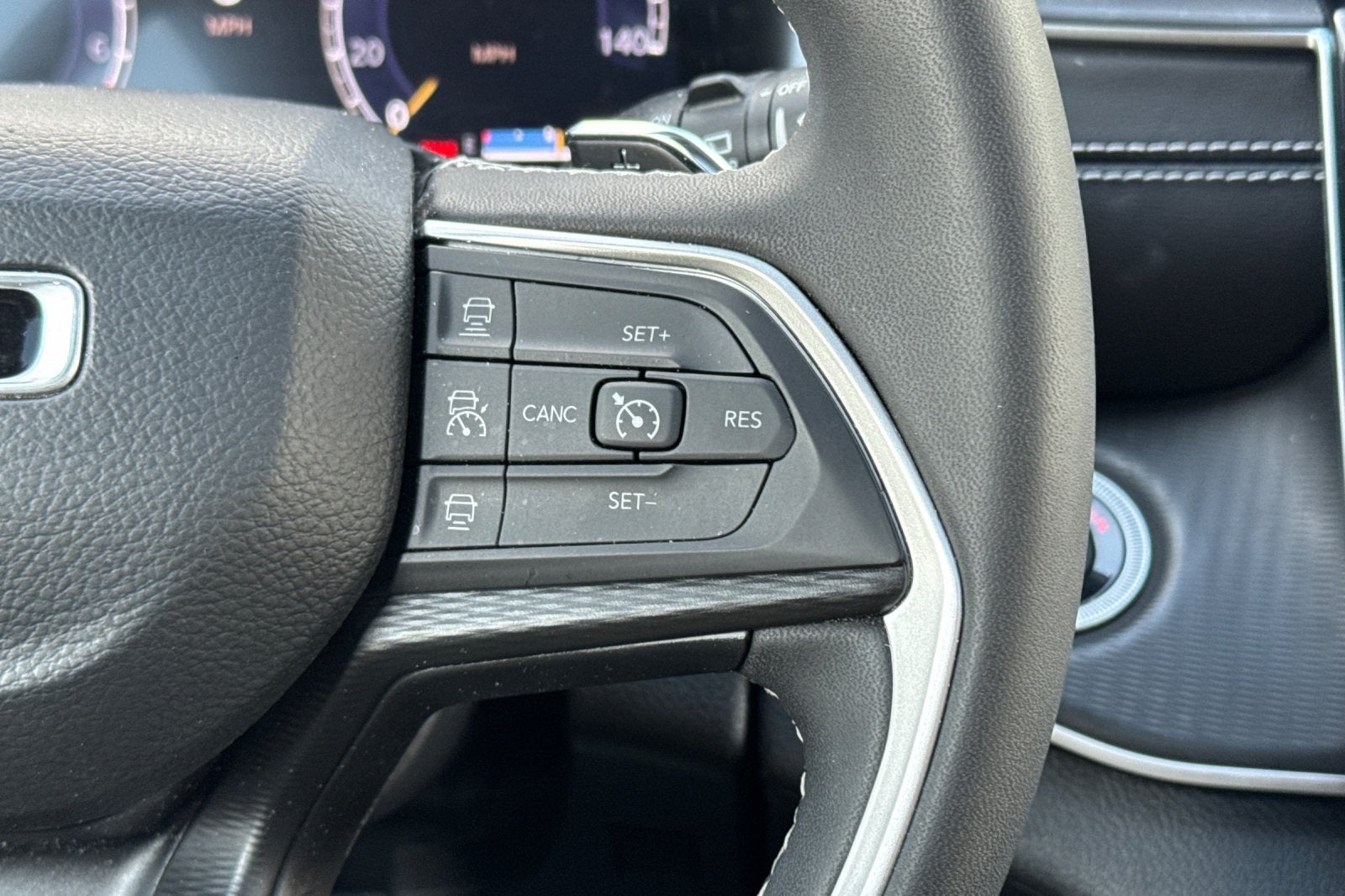 2024 Jeep Grand Cherokee Laredo X 4x4