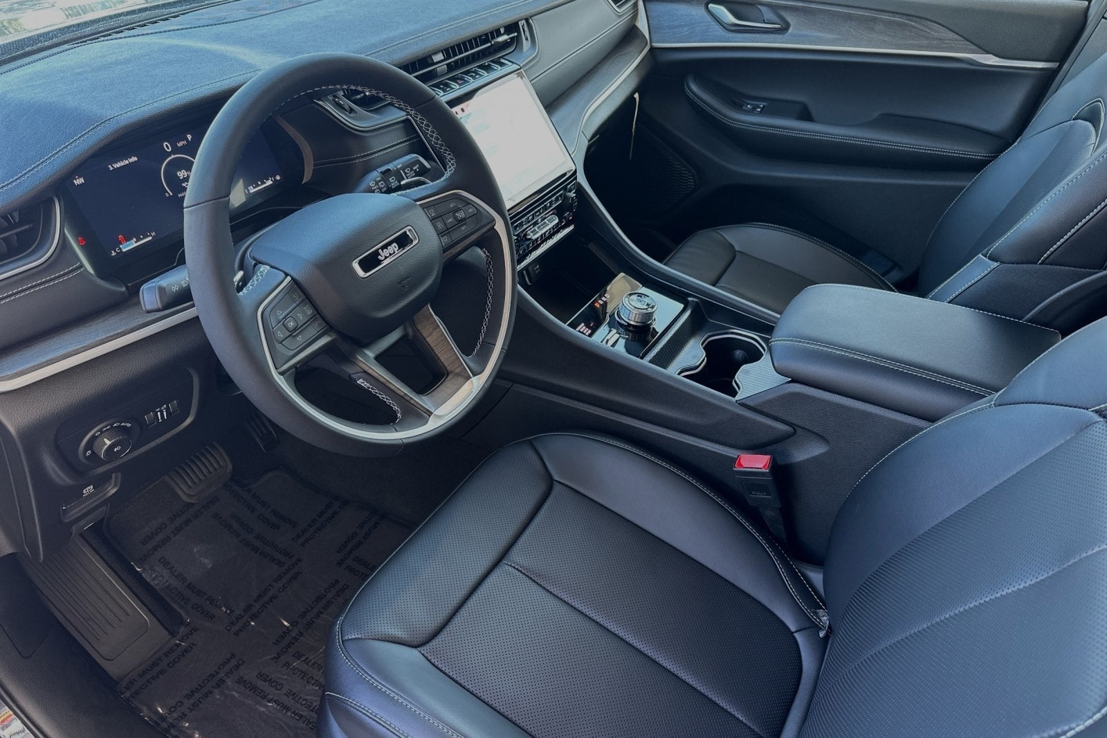 2024 Jeep Grand Cherokee GRAND CHEROKEE L LIMITED 4X4