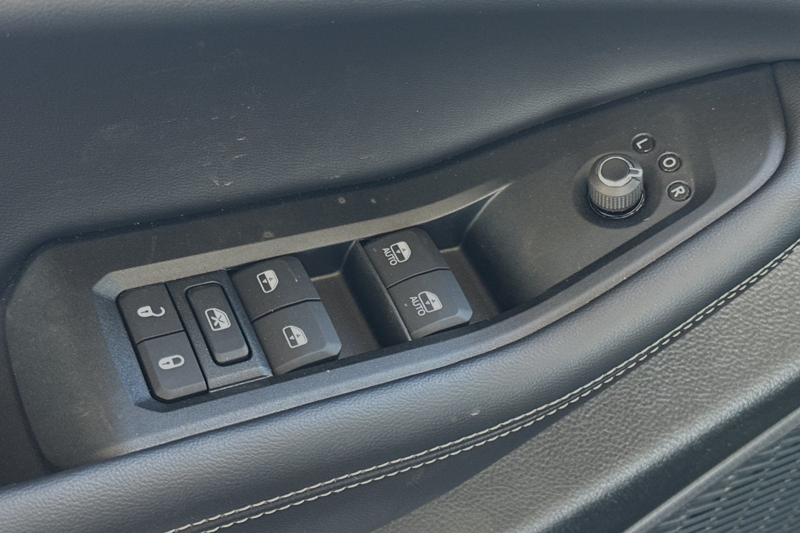 2024 Jeep Grand Cherokee GRAND CHEROKEE L LIMITED 4X4