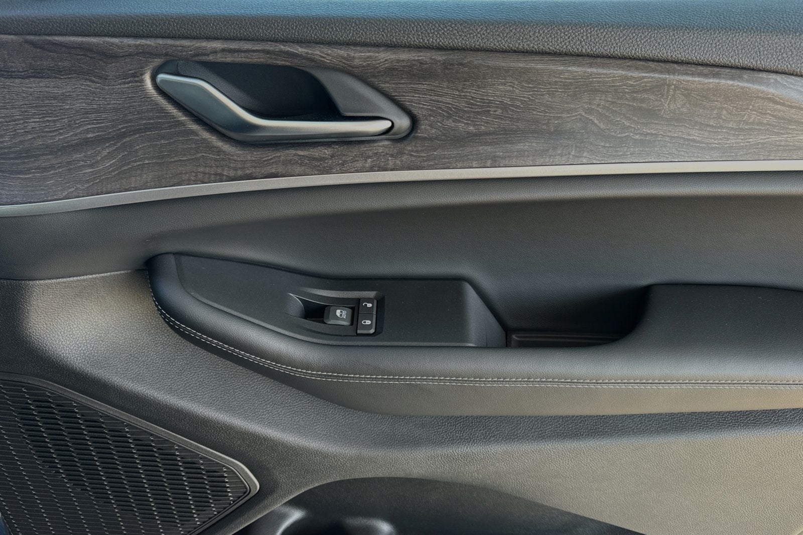 2024 Jeep Grand Cherokee GRAND CHEROKEE L LIMITED 4X4