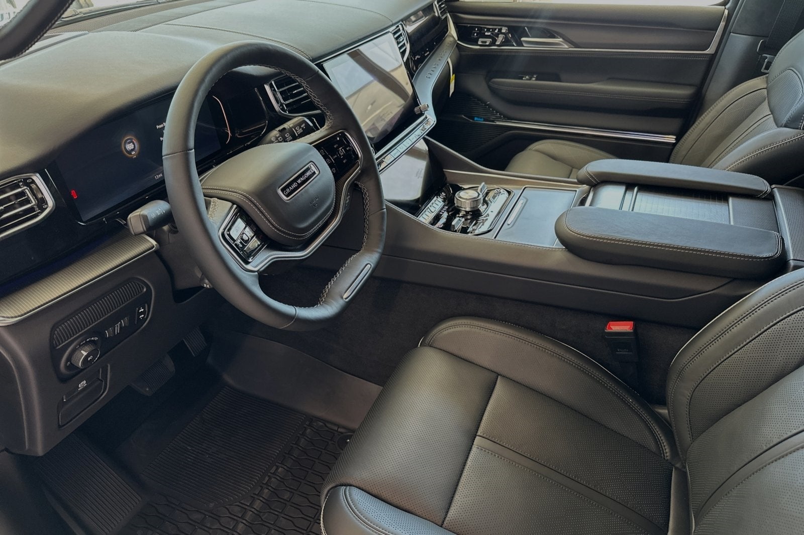 2024 Jeep Grand Wagoneer GRAND WAGONEER L OBSIDIAN 4X4