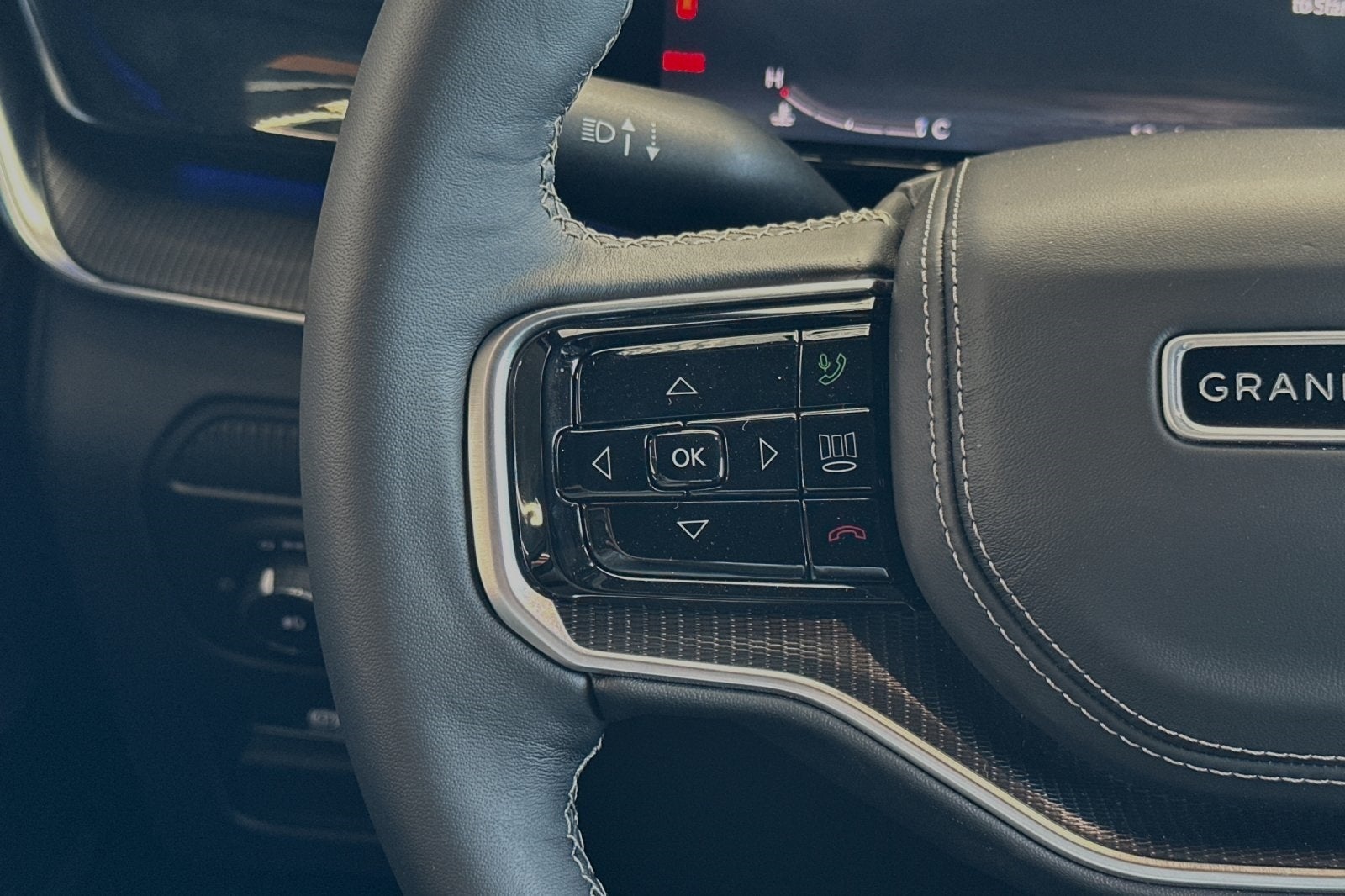 2024 Jeep Grand Wagoneer GRAND WAGONEER L OBSIDIAN 4X4