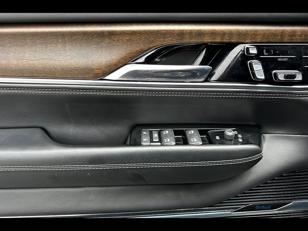 2022 Jeep Grand Wagoneer Series II 4x4
