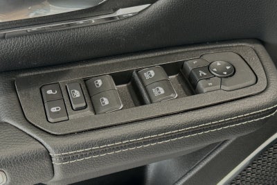 2025 RAM Ram 1500 RAM 1500 LARAMIE CREW CAB 4X4 5'7' BOX