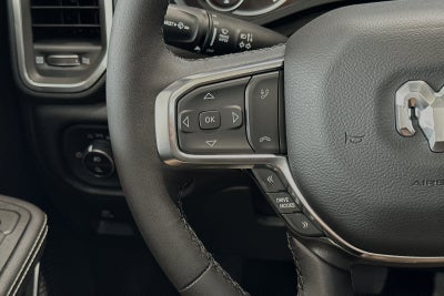 2025 RAM Ram 1500 RAM 1500 LARAMIE CREW CAB 4X4 5'7' BOX