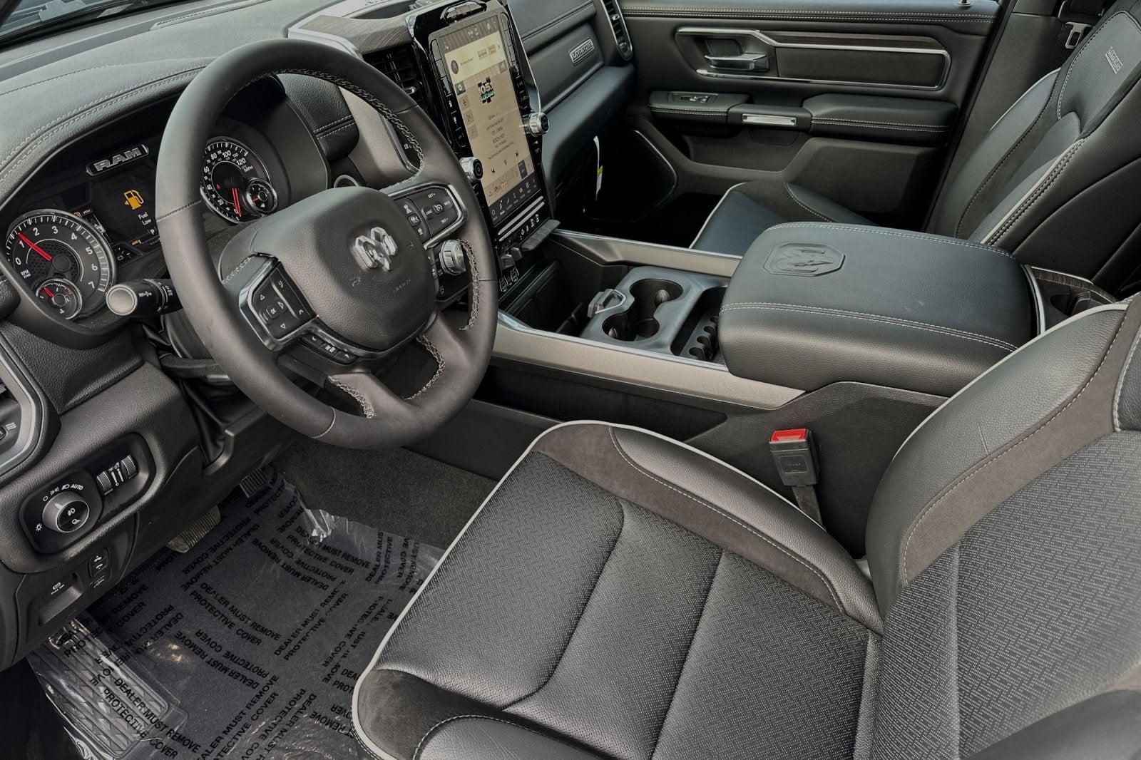 2025 RAM Ram 1500 RAM 1500 LARAMIE CREW CAB 4X4 5'7' BOX