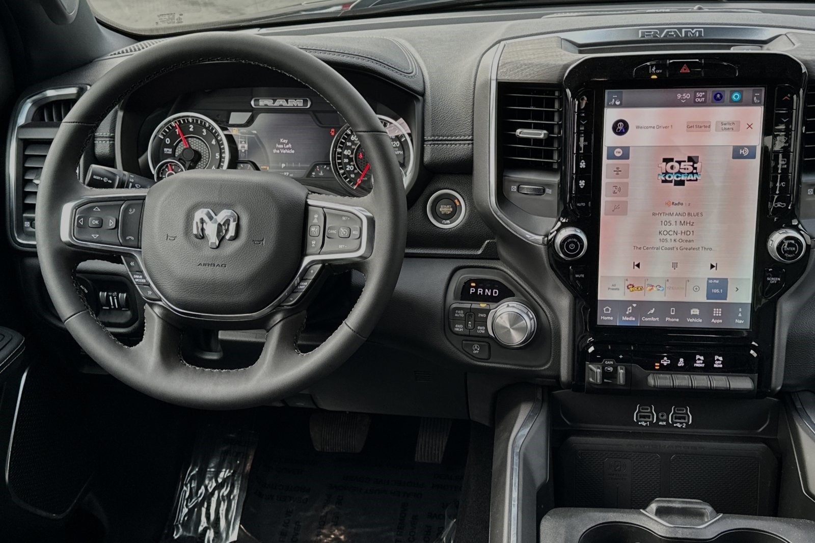 2025 RAM Ram 1500 RAM 1500 LARAMIE CREW CAB 4X4 5'7' BOX