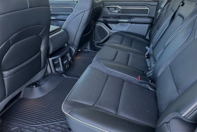 2025 RAM Ram 1500 RAM 1500 LARAMIE CREW CAB 4X4 5'7' BOX