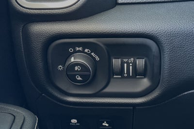 2025 RAM Ram 1500 RAM 1500 LARAMIE CREW CAB 4X4 5'7' BOX