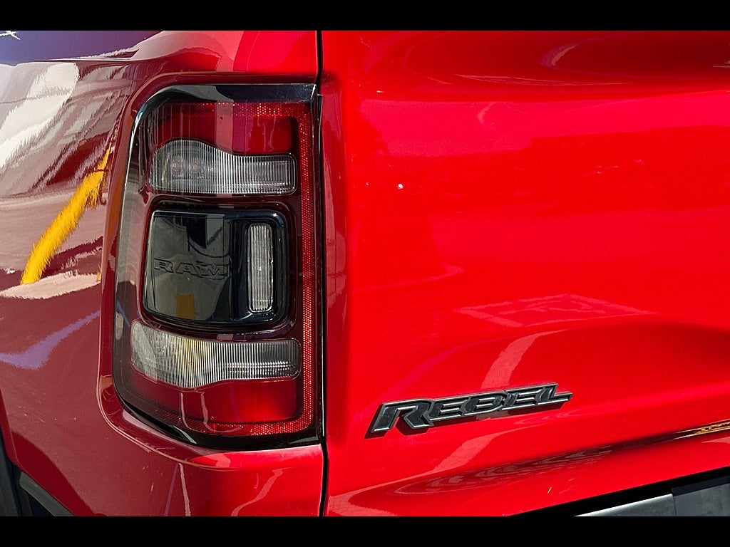 2020 RAM 1500 Rebel Crew Cab 4x4 5'7' Box