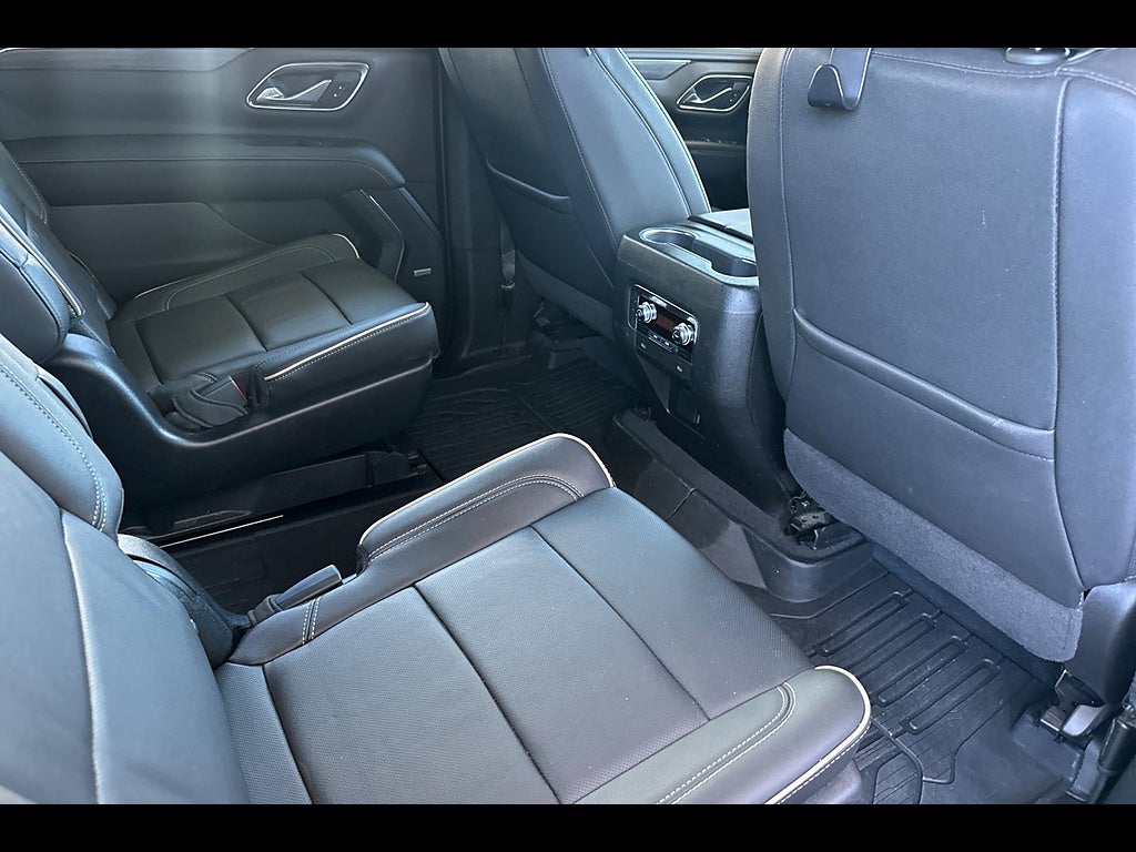 2022 GMC Yukon XL 4WD SLT