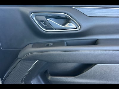 2022 GMC Yukon XL 4WD SLT