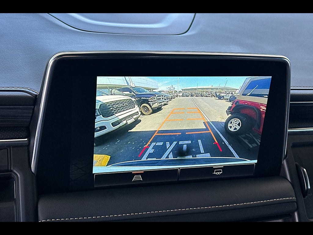 2022 GMC Yukon XL 4WD SLT