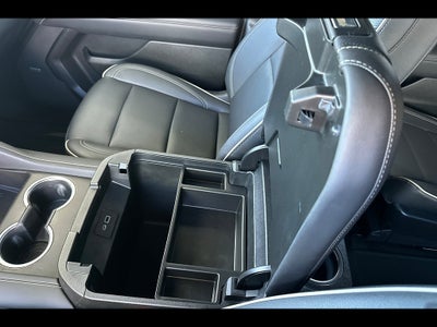 2022 GMC Yukon XL 4WD SLT