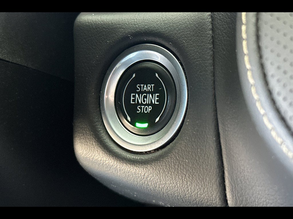 2022 GMC Yukon XL 4WD SLT