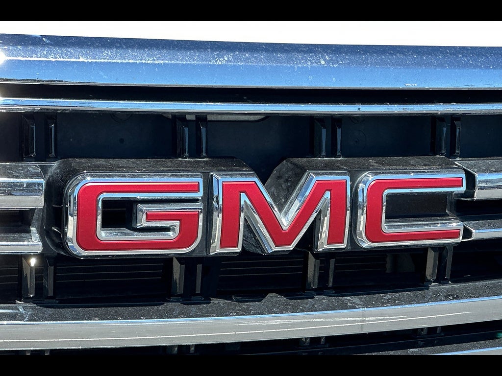 2022 GMC Yukon XL 4WD SLT
