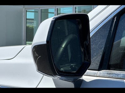 2022 GMC Yukon XL 4WD SLT