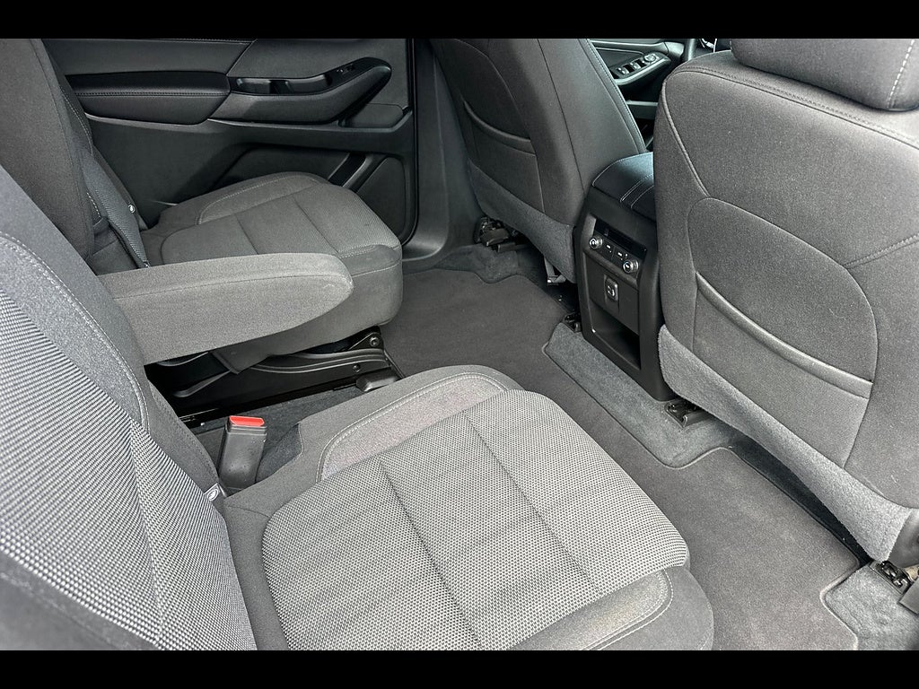2023 Chevrolet Traverse FWD LT Cloth