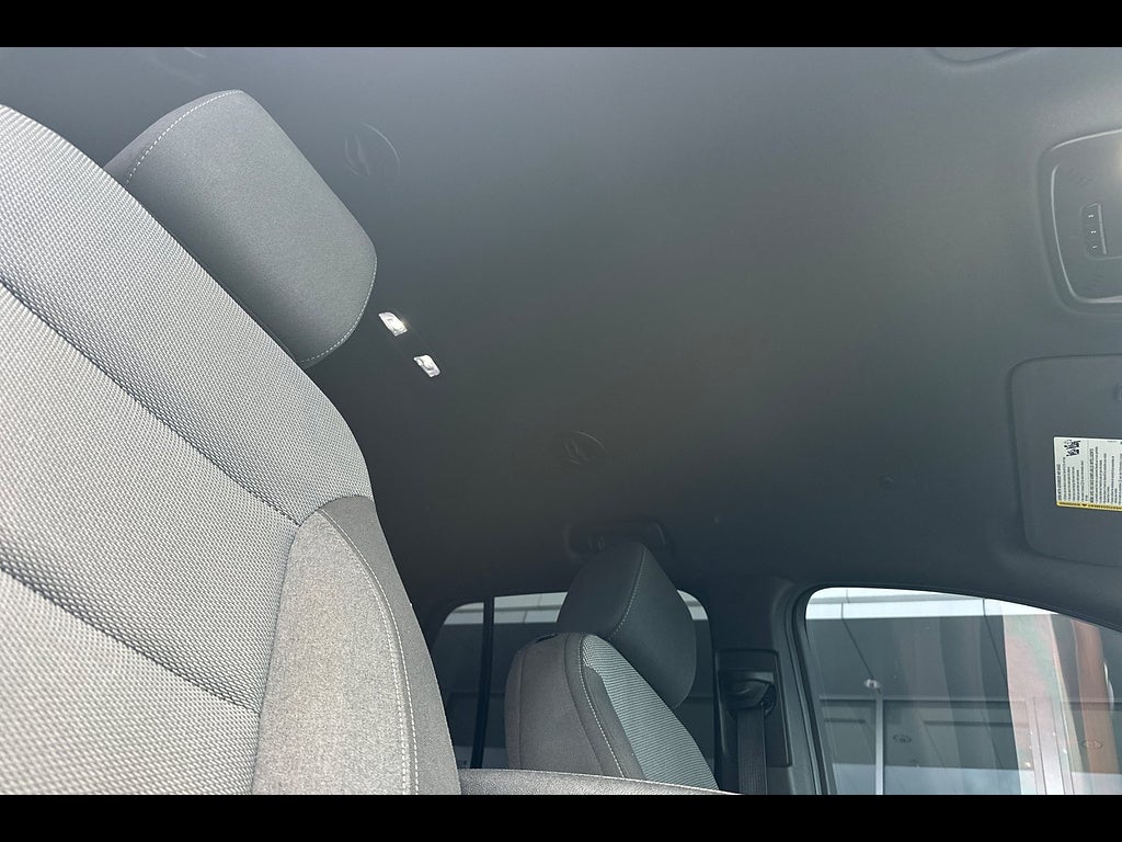2023 Chevrolet Traverse FWD LT Cloth