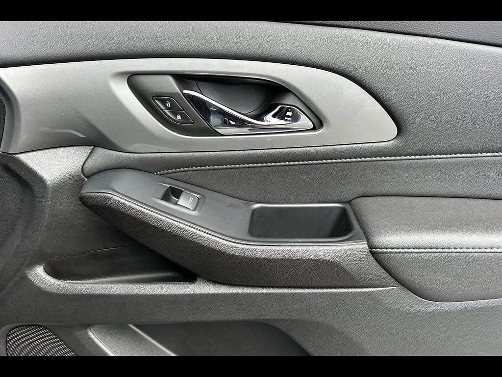 2023 Chevrolet Traverse FWD LT Cloth
