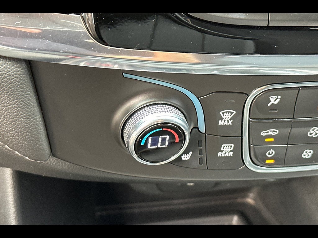 2023 Chevrolet Traverse FWD LT Cloth