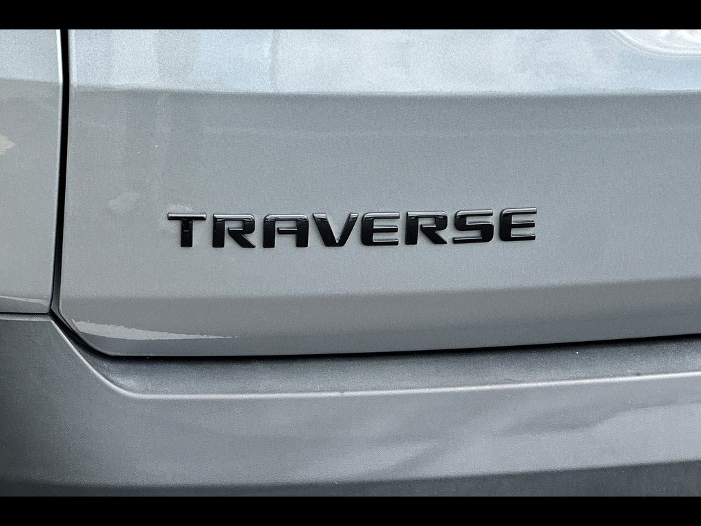 2023 Chevrolet Traverse FWD LT Cloth