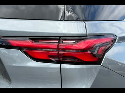 2023 Chevrolet Traverse FWD LT Cloth