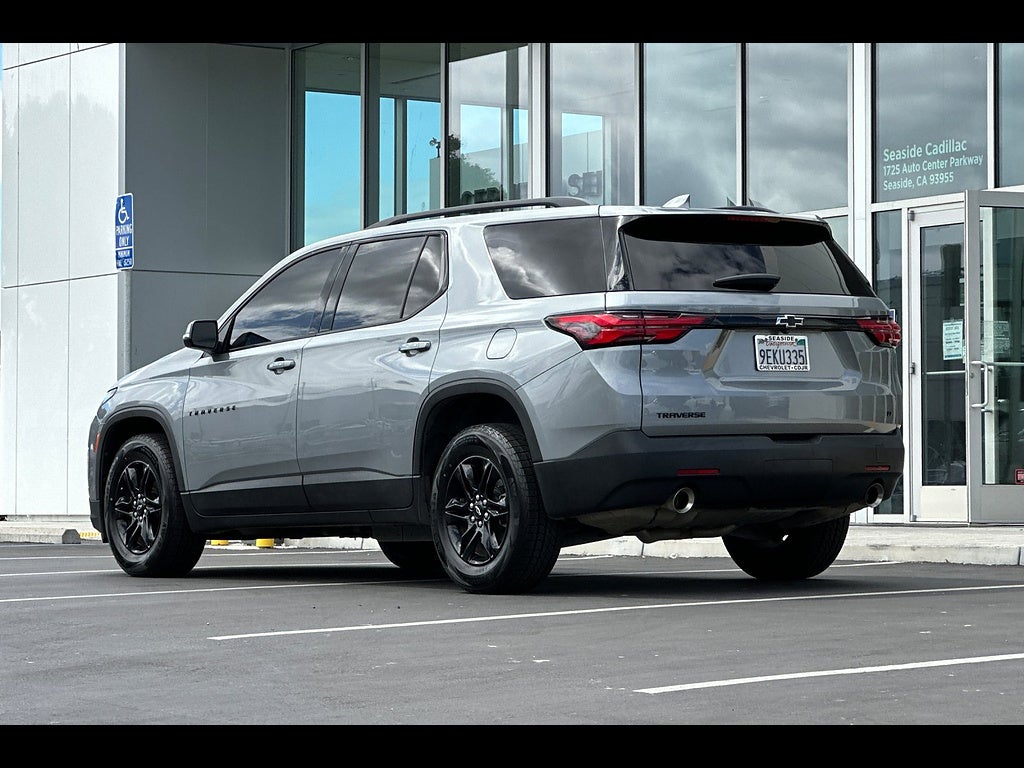 2023 Chevrolet Traverse FWD LT Cloth