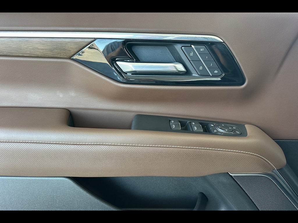2025 Chevrolet Tahoe 2WD High Country