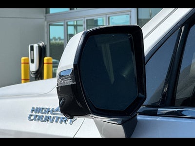 2025 Chevrolet Tahoe 2WD High Country