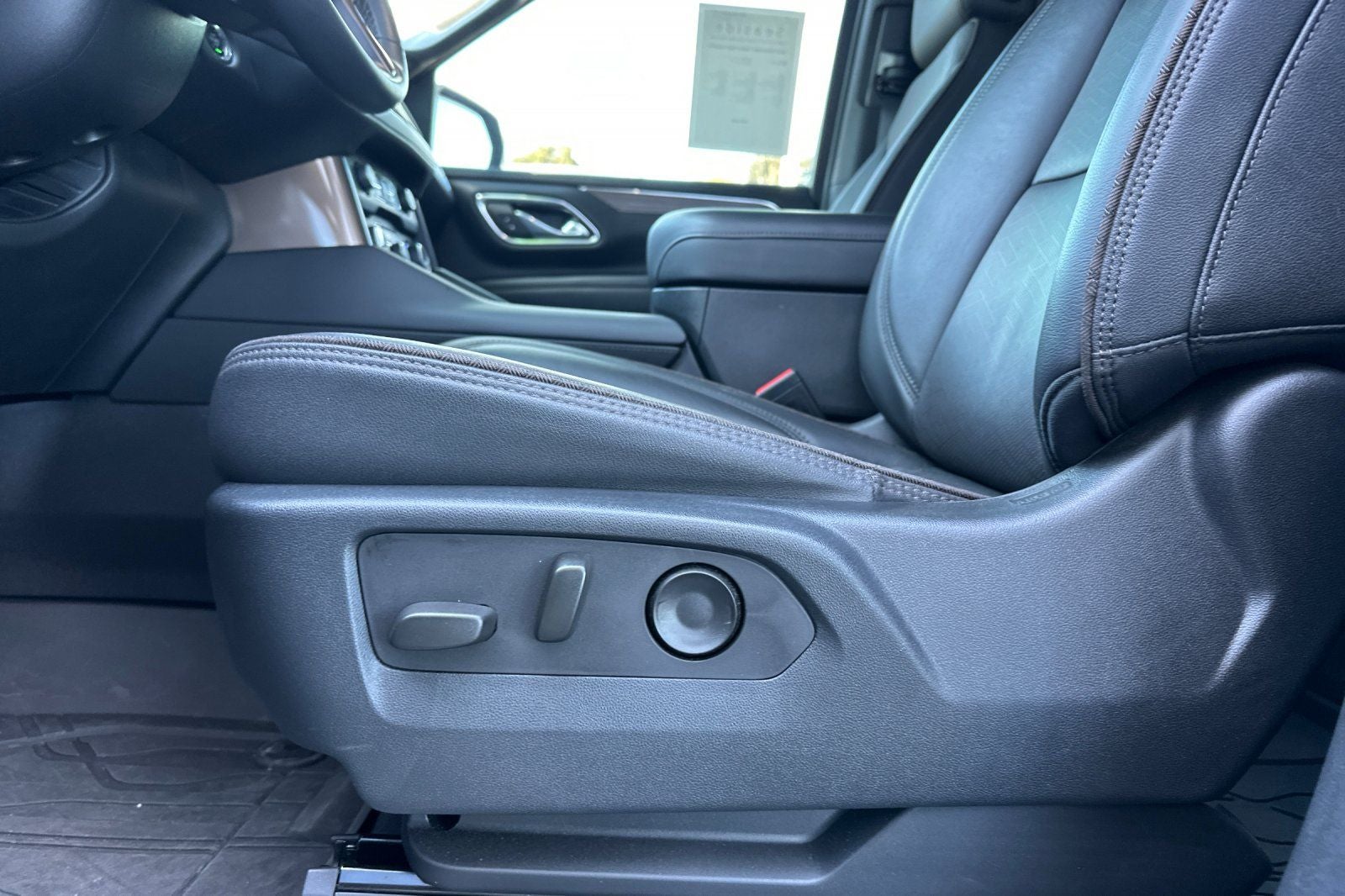 2023 Chevrolet Tahoe 4WD High Country