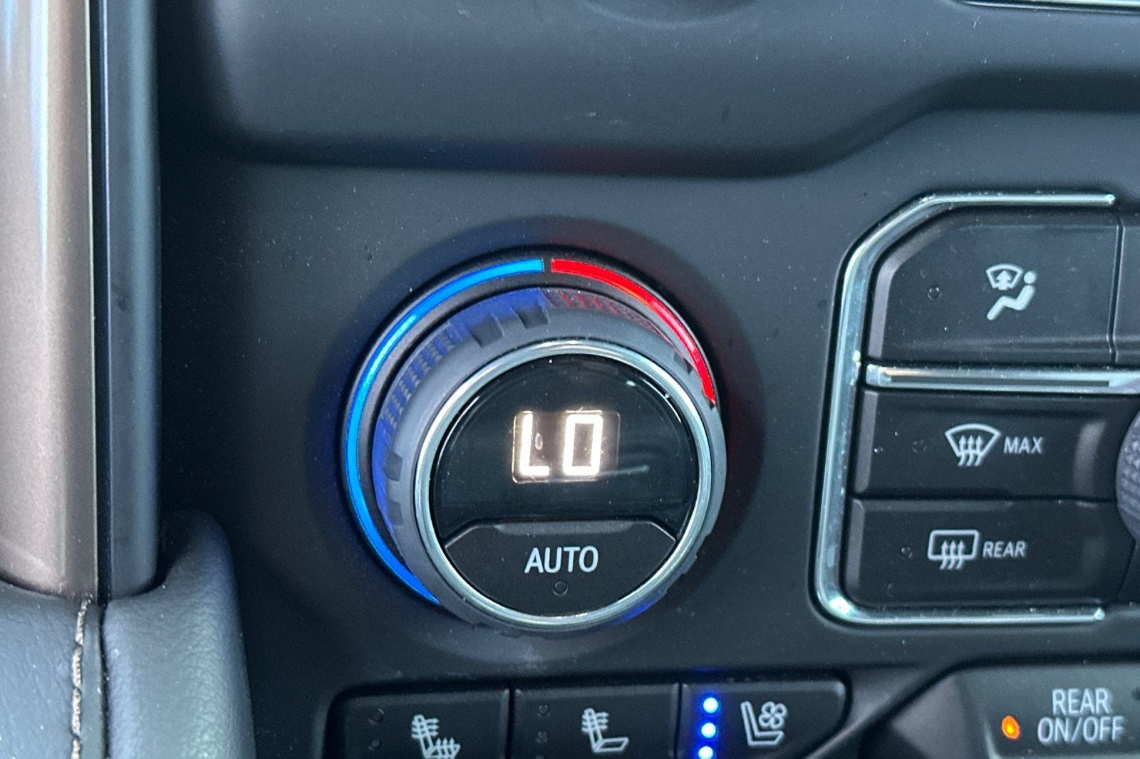 2023 Chevrolet Tahoe 4WD High Country