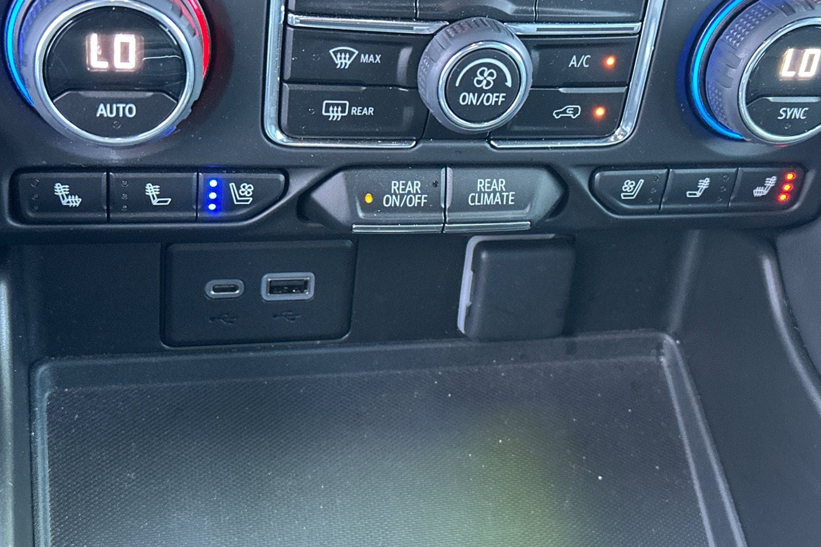 2023 Chevrolet Tahoe 4WD High Country