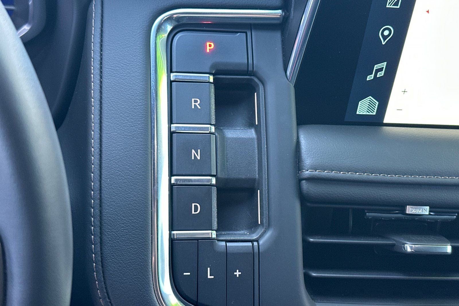 2023 Chevrolet Tahoe 4WD High Country