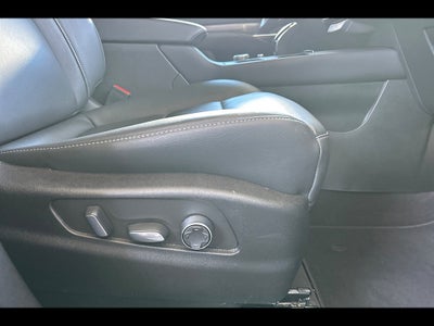 2025 Cadillac XT4 FWD Premium Luxury
