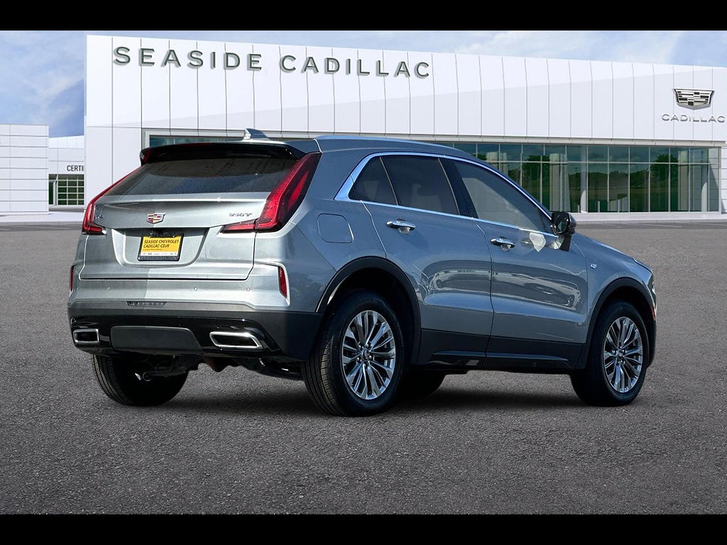 2025 Cadillac XT4 FWD Premium Luxury
