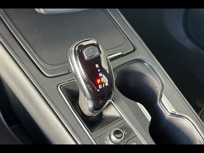 2025 Cadillac XT4 FWD Premium Luxury