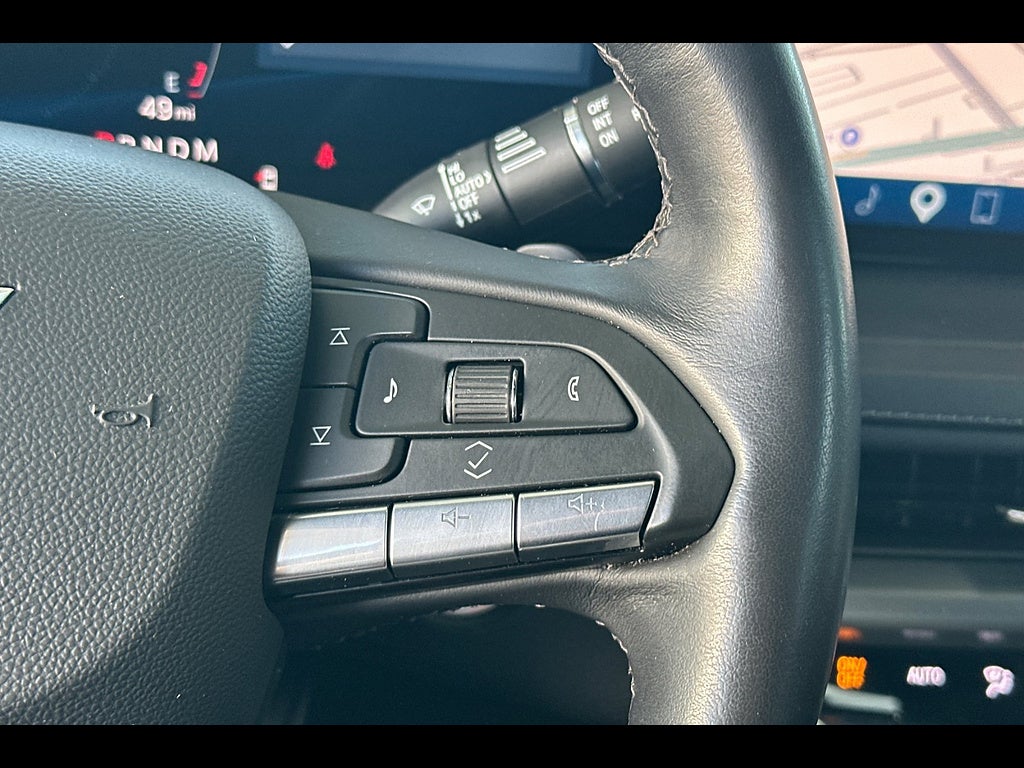 2025 Cadillac XT4 FWD Premium Luxury