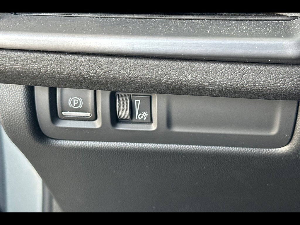 2025 Cadillac XT4 FWD Premium Luxury