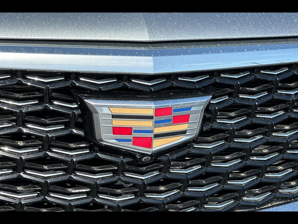 2025 Cadillac XT4 FWD Premium Luxury