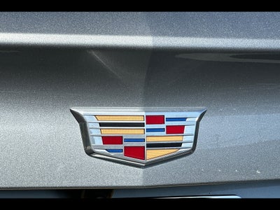 2025 Cadillac XT4 FWD Premium Luxury