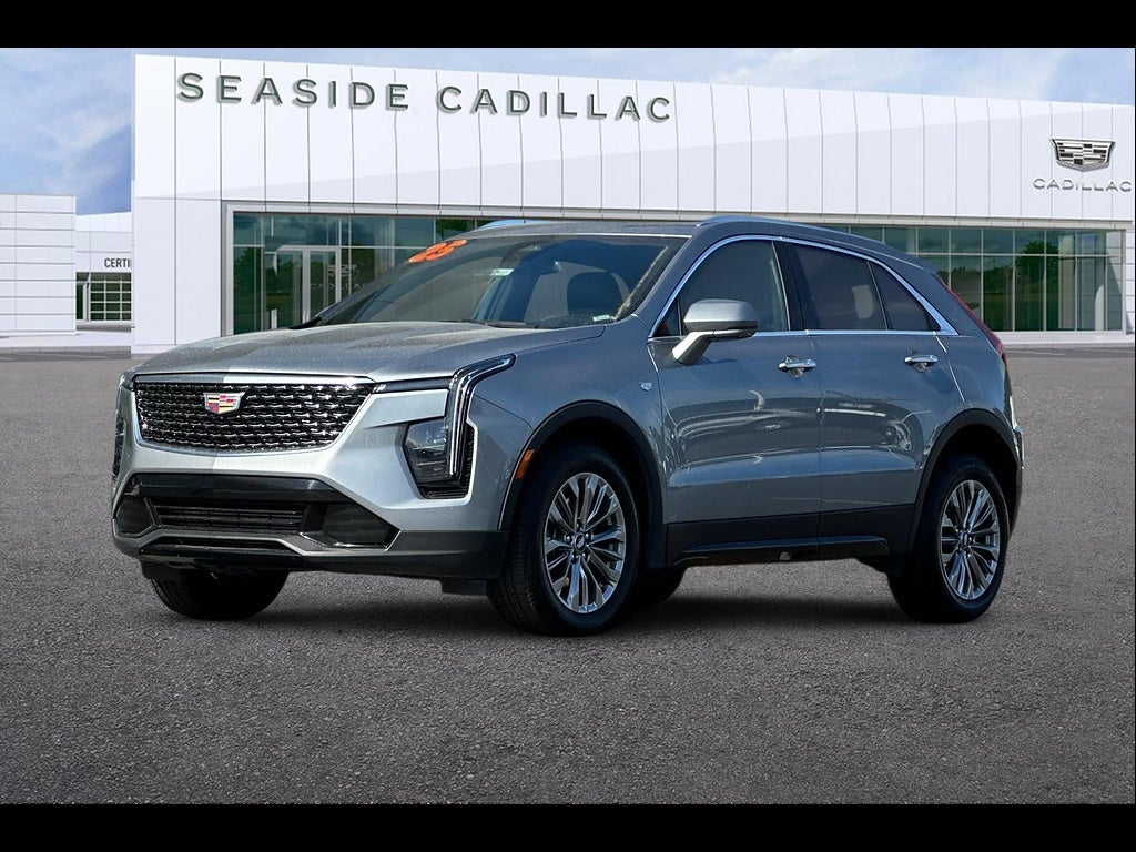 2025 Cadillac XT4 FWD Premium Luxury