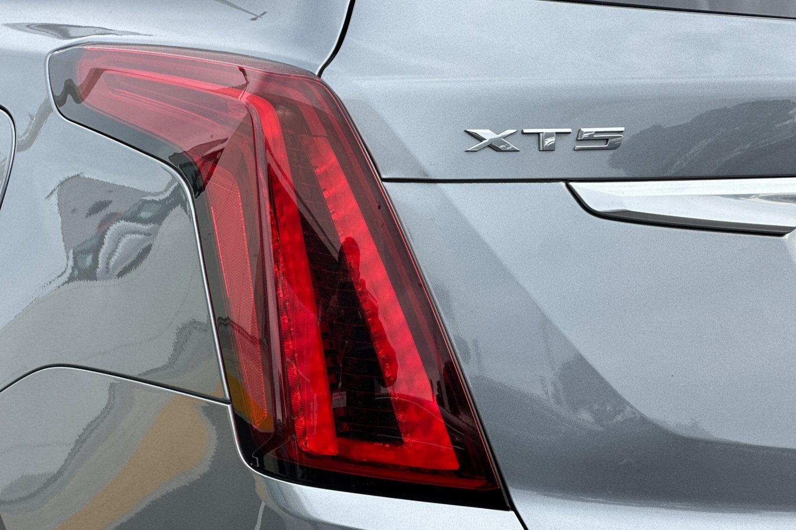 2022 Cadillac XT5 FWD Luxury