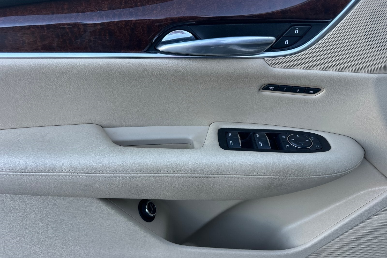 2017 Cadillac XT5 Premium Luxury